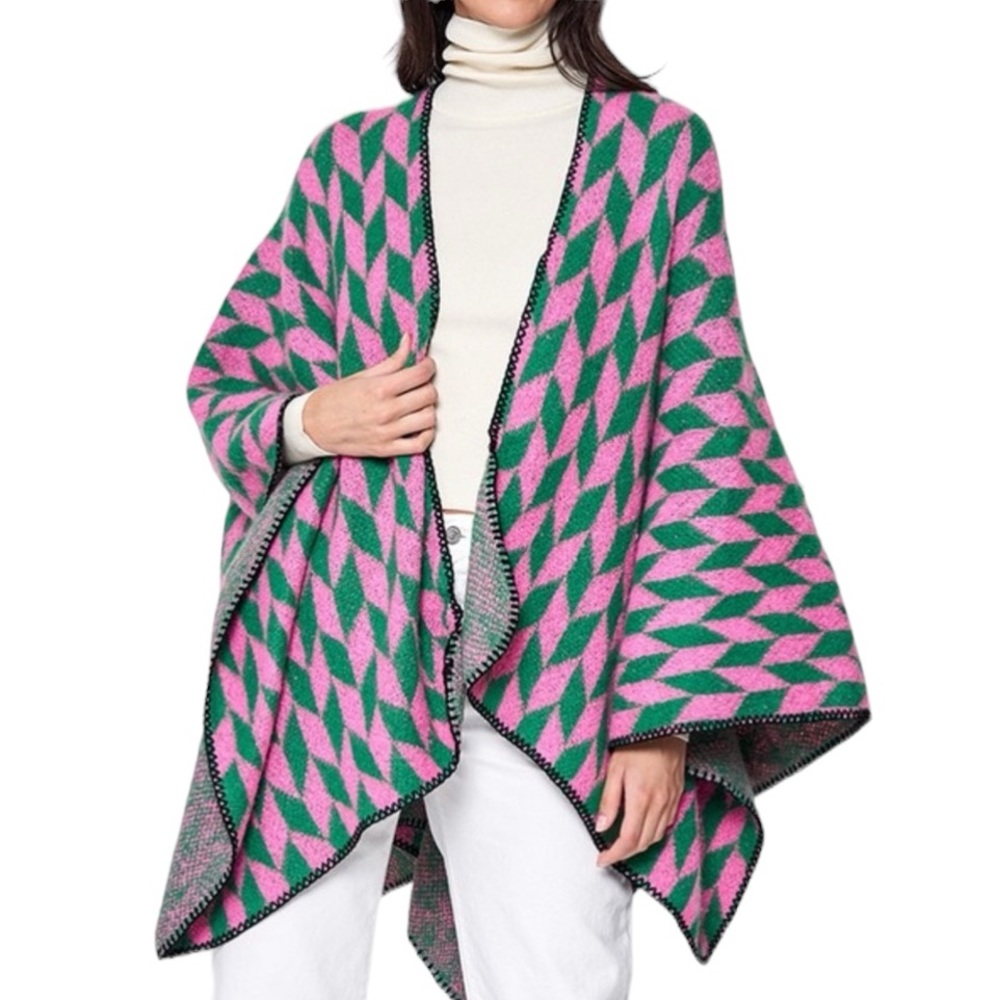 46. Women’s Pink/Green Geometric Knitted Kimono NWT